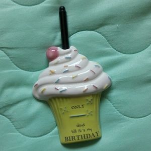 Cupcake Birthday Countdown Magnet